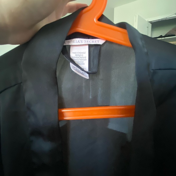 Victoria Secret Robe - Picture 3 of 3